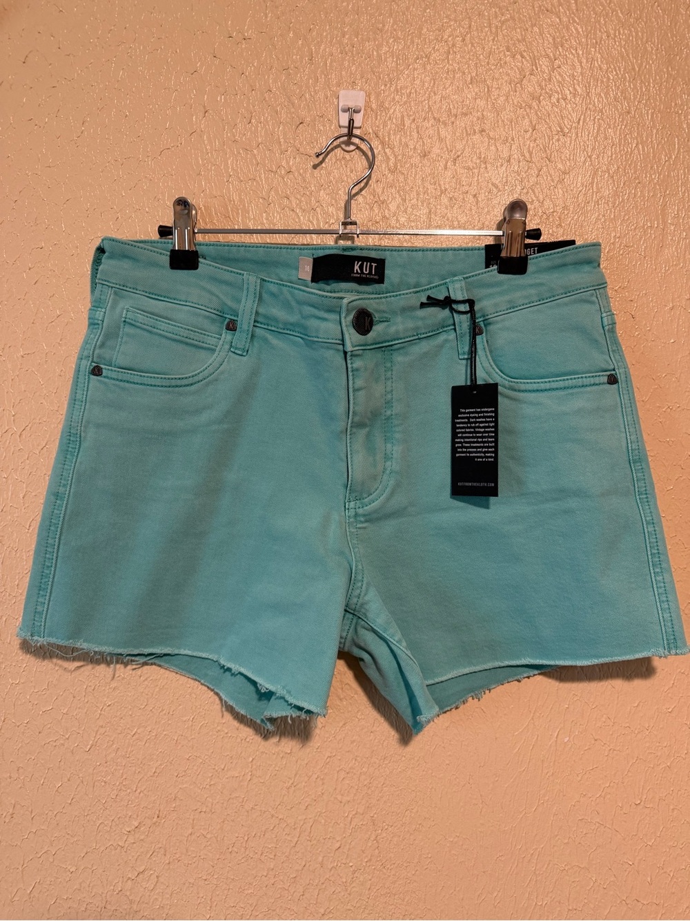 Kut from the Kloth Gidget Fray‎ Shorts Size 10 Stretchy